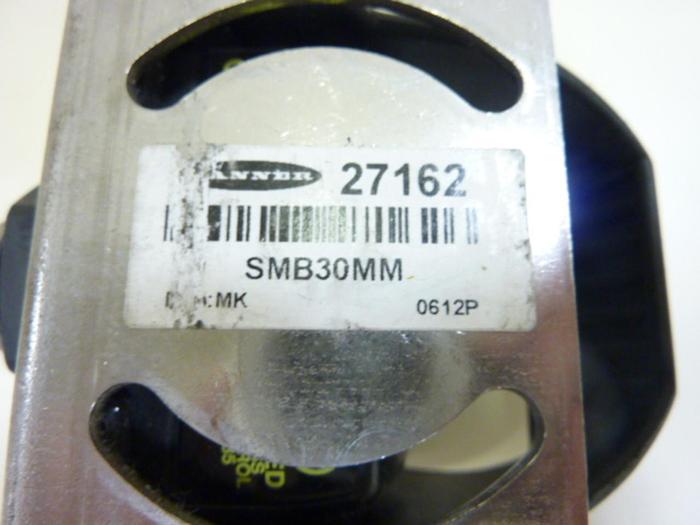 Used BANNER ENGINEERING Bracket 27162 #43945