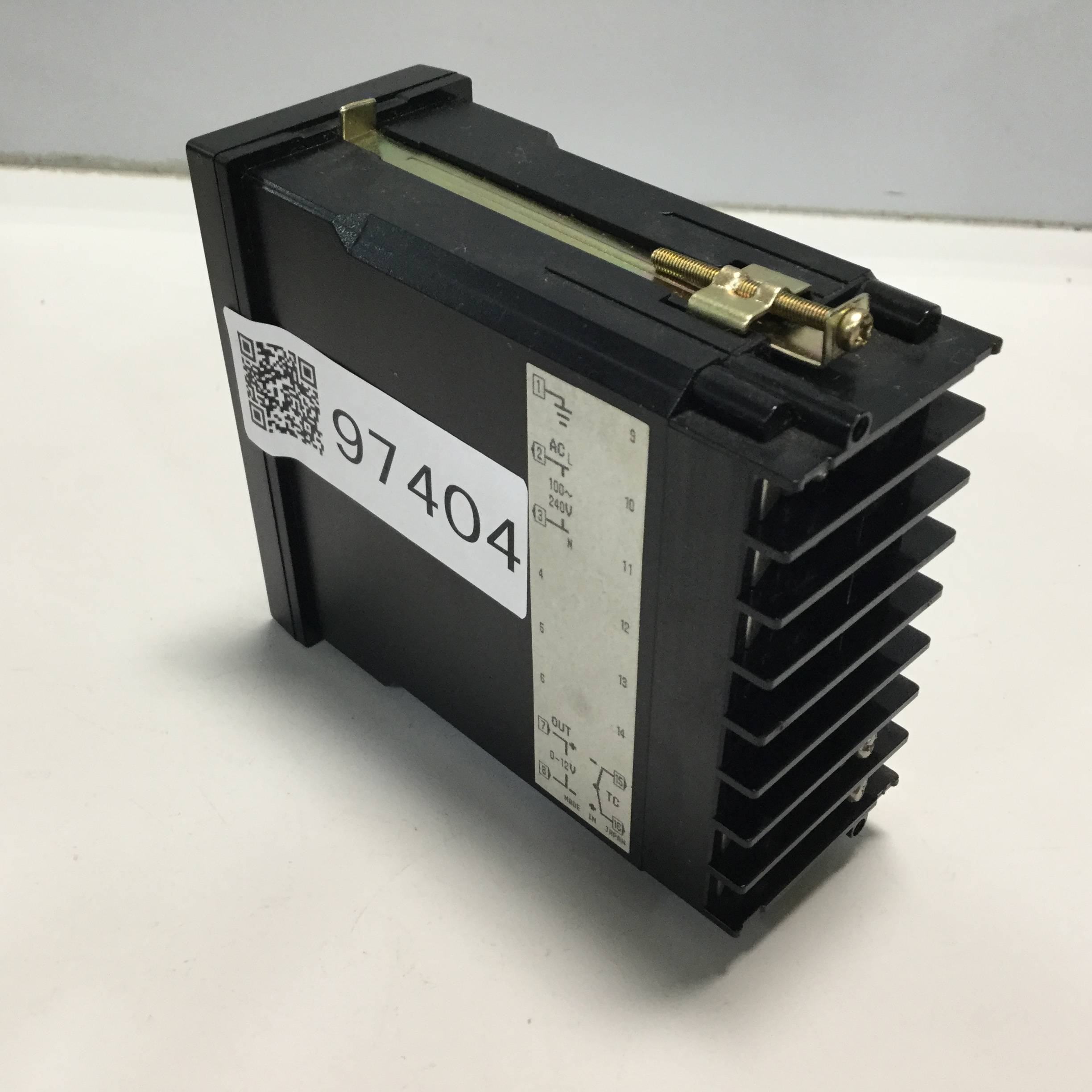 Used RKC Temperature Control REX-C400FK03VNN USED