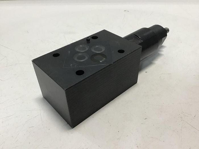 Used VICKERS Pressure Relief Valve DGMC-3-PT-AW-41 #131507