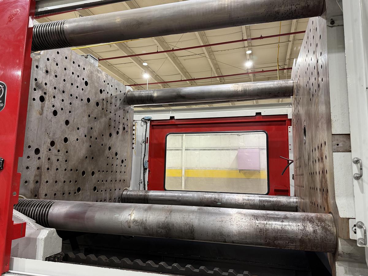 Used Milacron M M 880-178