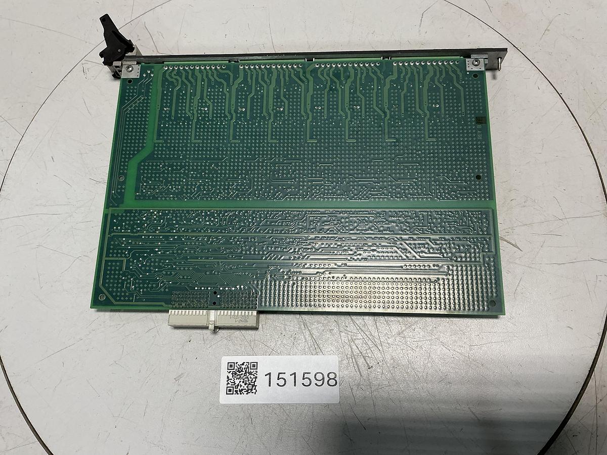 Used CINCINNATI MILACRON PC-P-90M-94V-0