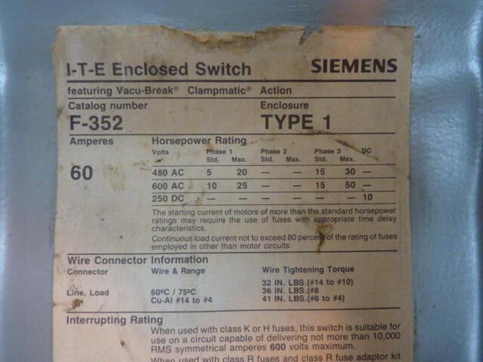Used SIEMENS 60 Amp Safety Disconnect Switch F352 #37452
