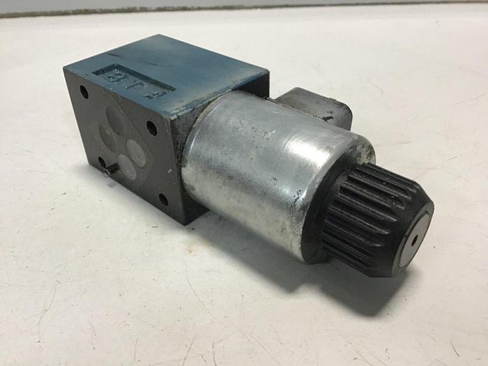 Used BOSCH Valve 9810231438 081WV06P1V1012WS024/00D51 Used