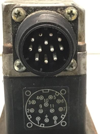 Used BOSCH SERVO Valve 0 811 404 804 USED