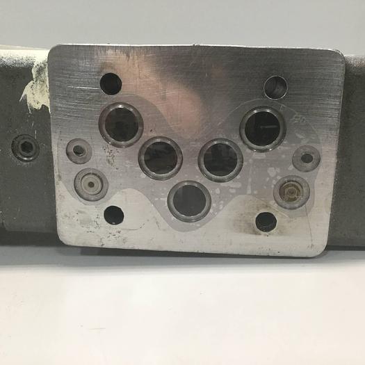 Used TOKIMEC Directional Control Valve DEFRG21-03-6C-EX-60-11-S21 Used