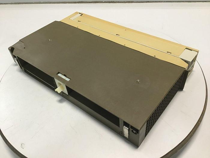 Used SIEMENS Digital I/O Module 6ES5 482-7LA11 #77373