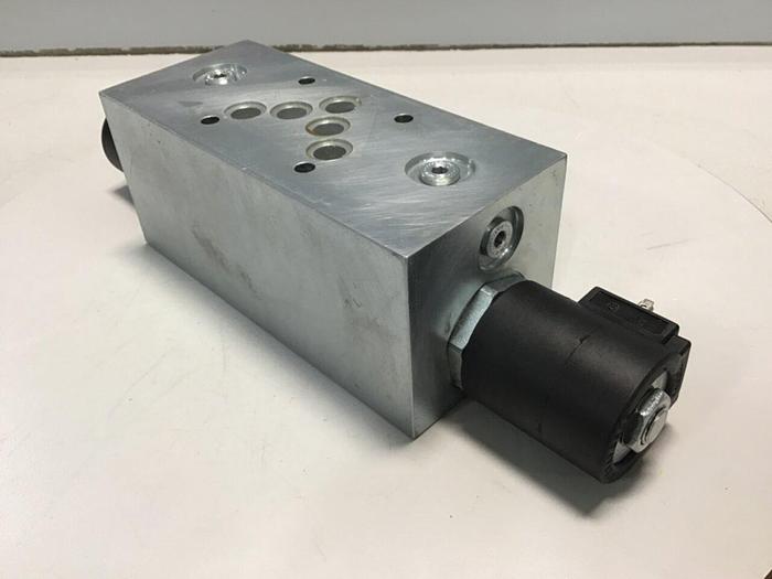 Used INDUSTRIAL MRO Valve HF960819 Used