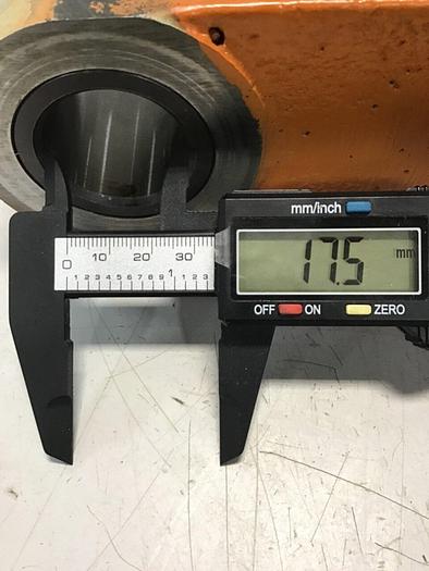 Used CINCINNATI MILACRON Toggle Link 3927672 #140555