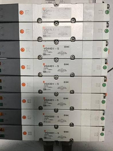 Used SMC Pneumatic Manifold VVQ4000-10A-1 #112960