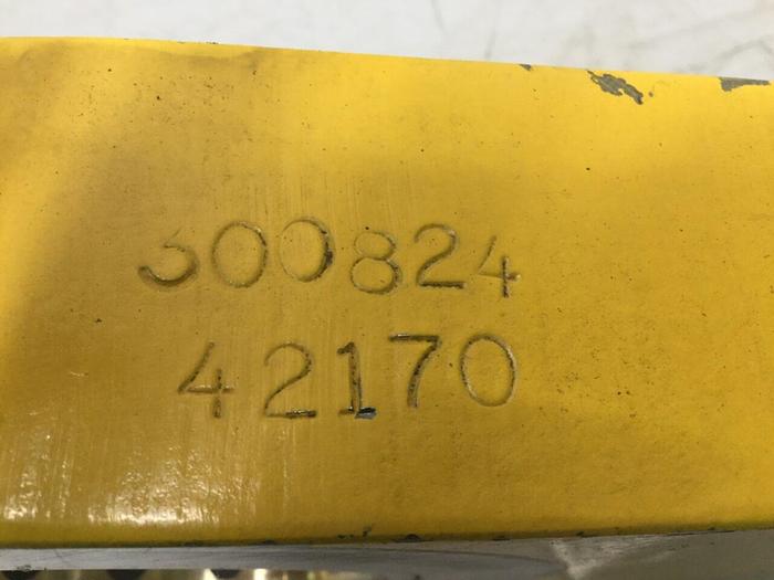 Used VAN DORN Toggle Link 300824 #117474