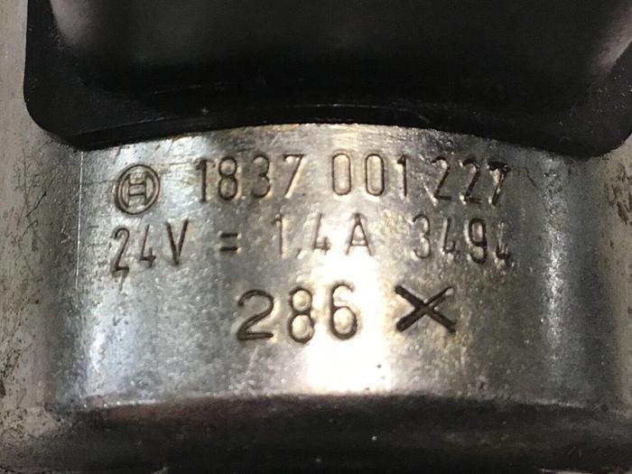 Used BOSCH Valve 9810231436 081WV06P1V1010WS024/00D51 Used #137463