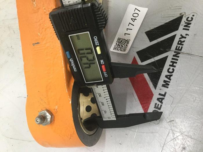 Used CINCINNATI MILACRON Toggle Link 3989554 #117407