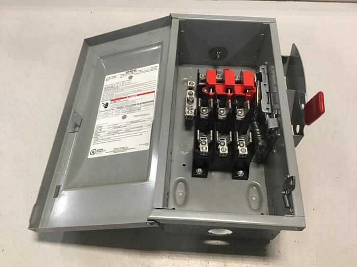 Used SIEMENS General Duty Safety Disconnect Switch GF322N VBII #137860