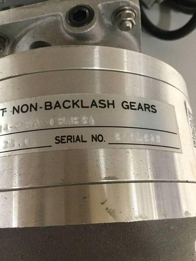 Used MITSUBISHI Servo Motor w/ Gear Motor HA-FH33B Used