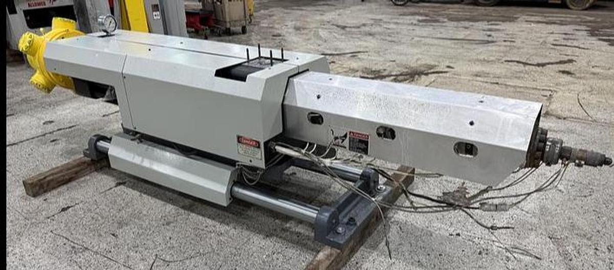 Used VAN DORN 230-RS-20F-VB-HT INJECTION UNIT