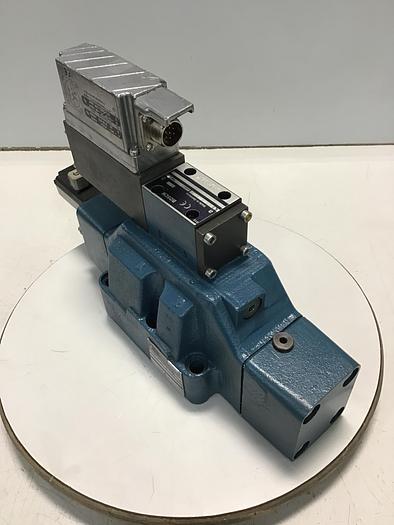 Used BOSCH Servo Valve 0 811 404 434 Used #145658