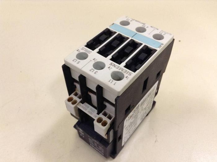 Used SIEMENS Motor Starter Contactor 3RT1026-3A #87260