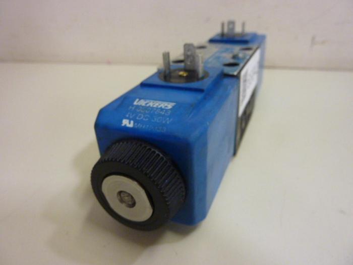 Used VICKERS Pilot Valve Model DG4V36CMUH760 #65842