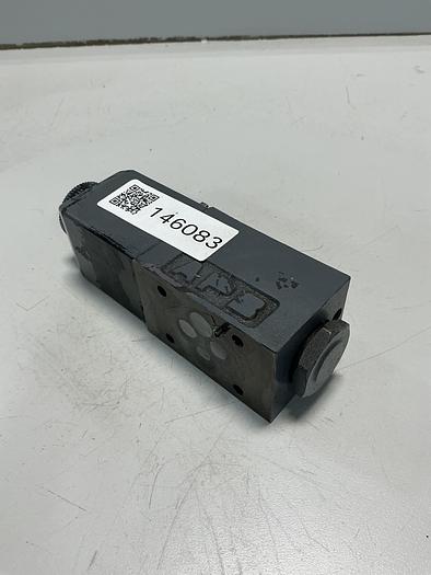 Used VICKERS DG4V-3-22A-M-U-HL7-60