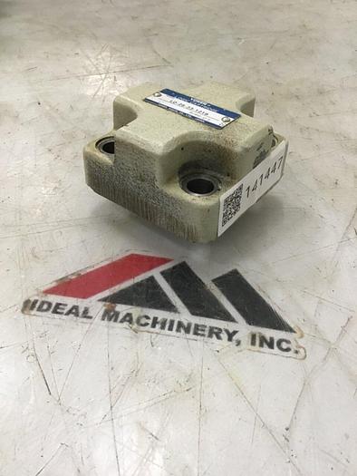 Used YUKEN Valve LD-25-33-1219 #141447