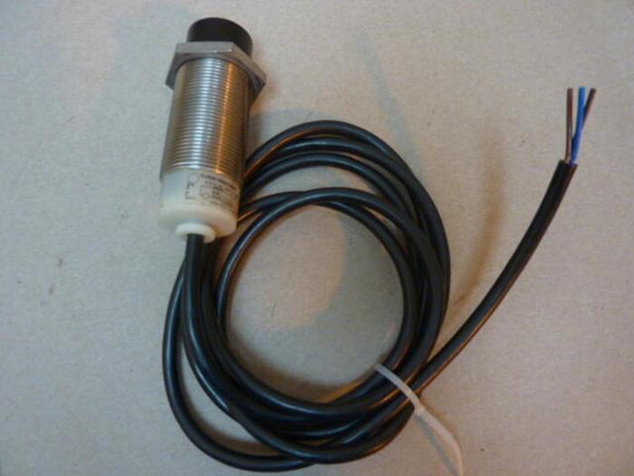 Used CUTLER HAMMER Proximity Switch E57LAL30T111E #37293