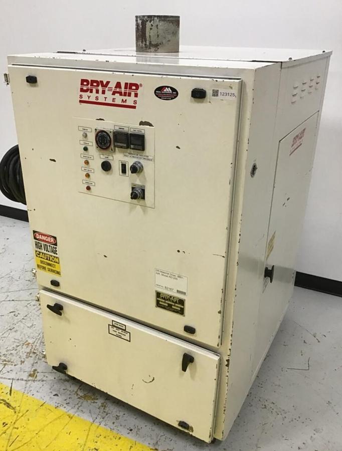 Used BRY AIR Desiccant Dryer RD-200 USED