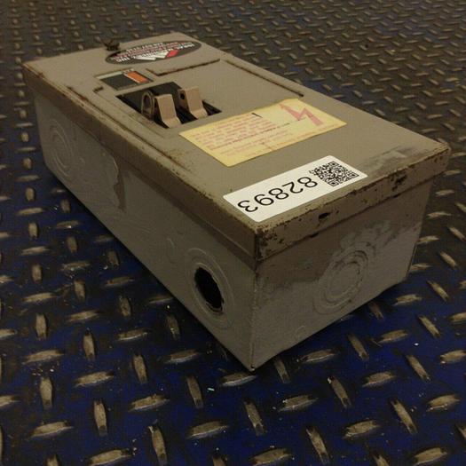 Used CUTLER HAMMER Circuit Breaker Load Center CH2A #82893