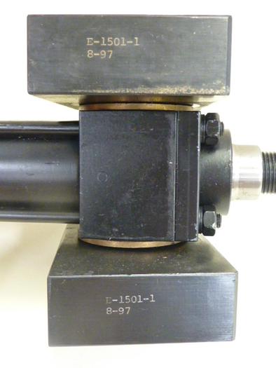 Used EATON CORPORATION Injection Sled Cylinder 0246-N34M #44751