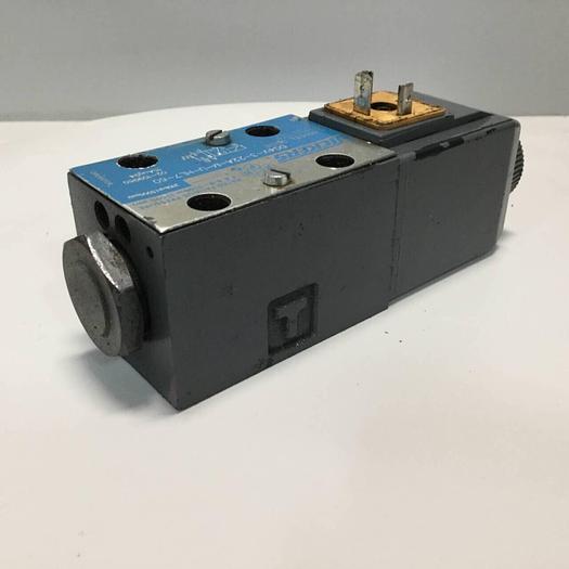 Used VICKERS Directional Hydraulic Valve DG4V322AMUHL760 Used