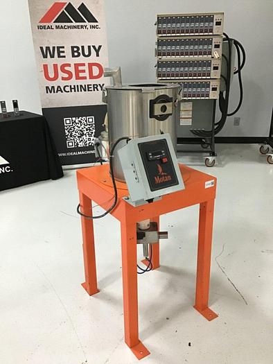 Used MOTAN Drying Hopper w/ Booster Heater BH/240V/1+2 KW Used
