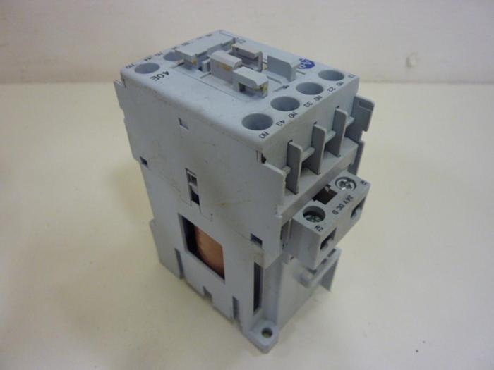 Used ALLEN BRADLEY Contactor 700-CF400D SER A #46872