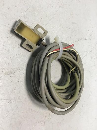 Used FUJI ELECTRIC Proximity Switch PE-B4N #119435
