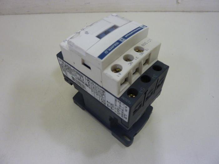 Used TELEMECANIQUE Contactor LC1D09 #51715