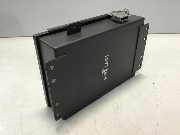 Used STI Light Curtain Control Box LCC-FB-AC1-U USED