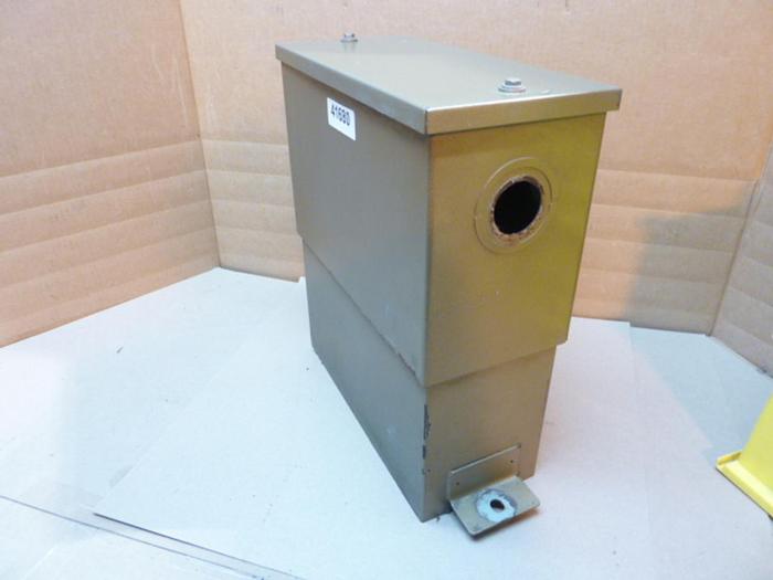 Used CORNELL DUBILIER Capacitor ICC1015F33 #41681