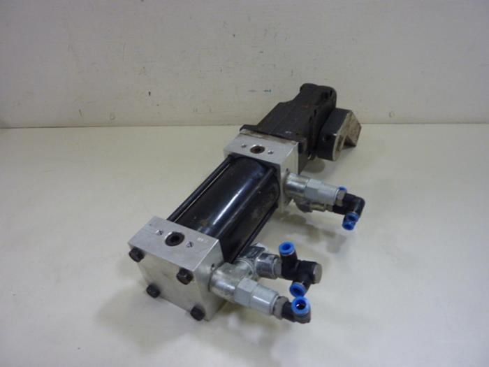 Used DESTACO Cylinder 994MKAD-8JG-1013-1-90A-118-R1-C1 #57921