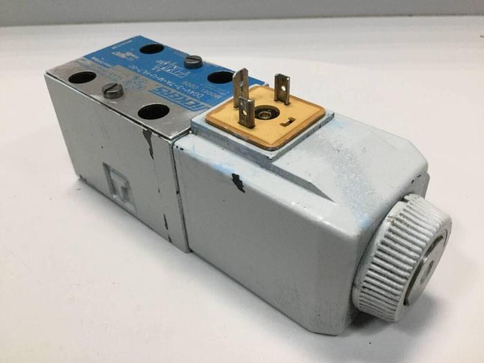 Used VICKERS Valve DG4V37AMUHL760 #98856
