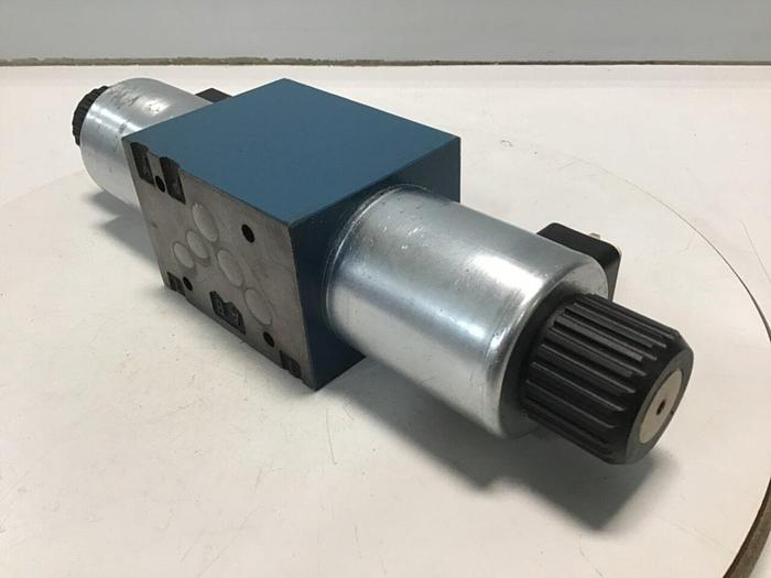 Used BOSCH Valve 0 810 001 702 #115858