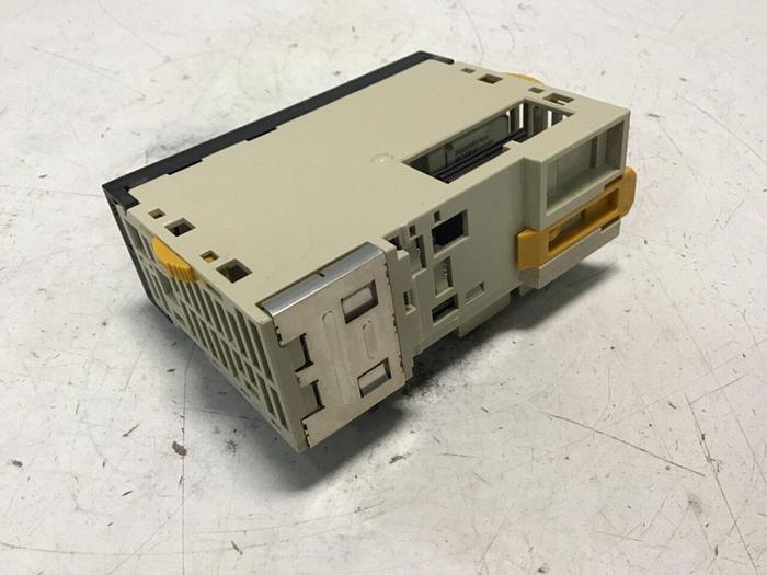 Used OMRON Output Module CJ1W-OC211 #140202