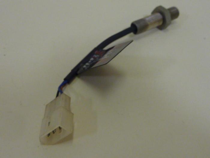 Used EFECTOR Proximity Switch 8033BL01FL3NABX #54917