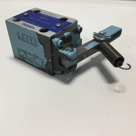 Used YUKEN Directional Valve DCG-01-2B2-4018 #91738