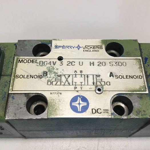 Used SPERRY VICKERS Valve DG4V32CUH20S300 #97306