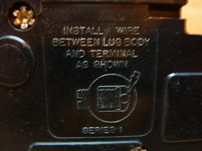 Used SQUARE D 10 Amp Circuit Breaker QOU110 Used