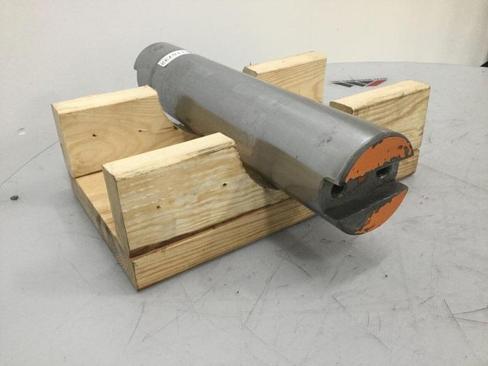 Used CINCINNATI MILACRON Toggle Pin VT220-17 / TP #115732