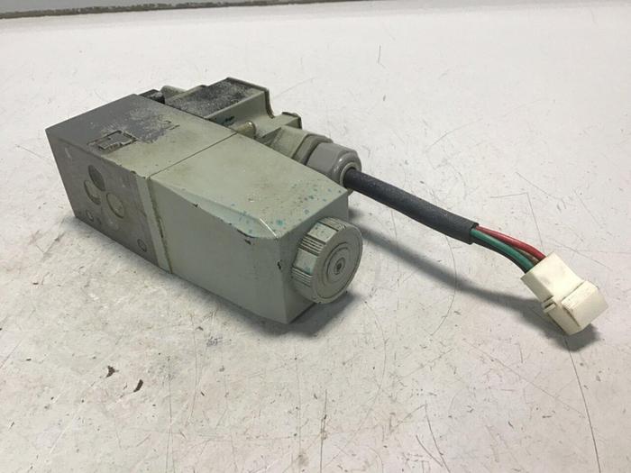 Used VICKERS Valve DG4VC322AMPS1H750 #137475