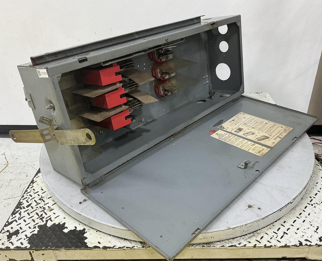 Used SQUARE D PBQ-3640