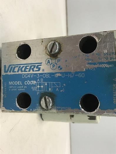 Used VICKERS Valve CG5060AFMUH7110 #137923
