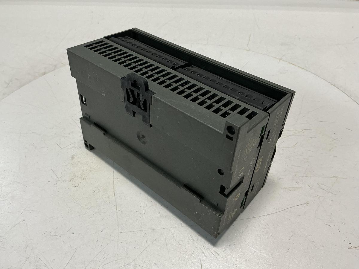 Used SIEMENS 6ES7 223-1BL22-0XA0
