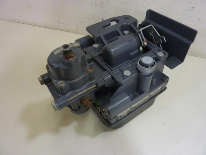 Used FISHER CONTROLS Valve Controller DVC6010 #61968