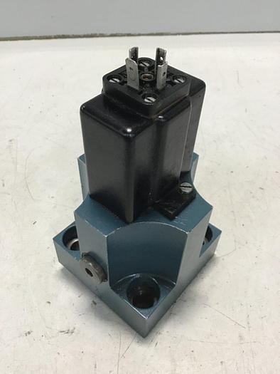 Used DUPLICATE / DNL / BOSCH Valve 0 810 060 053 USED #142882